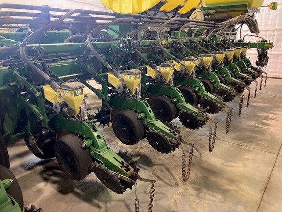 2012 John Deere DB90 Planter