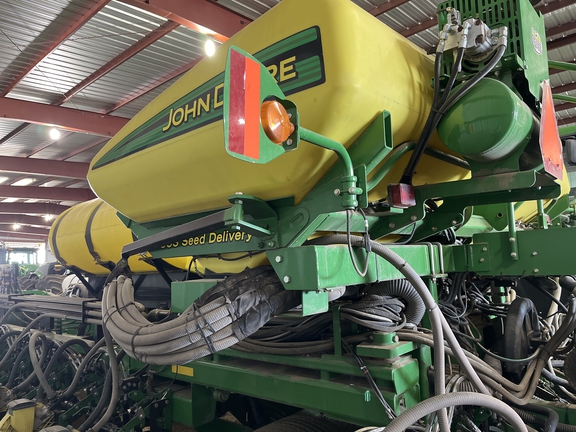 2014 John Deere DB90 Planter