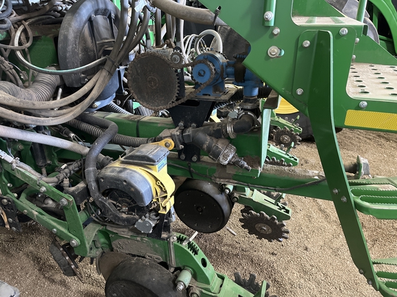 2014 John Deere DB90 Planter