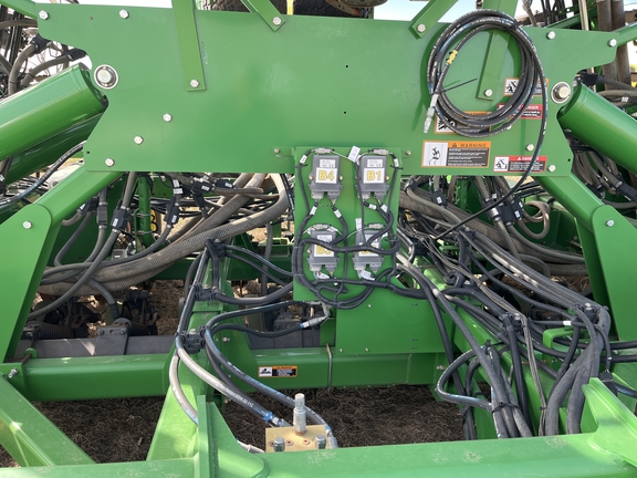 2013 John Deere 1890 Air Seeder