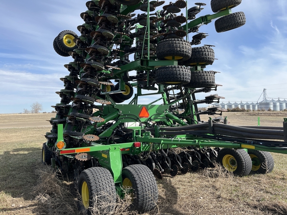 2013 John Deere 1890 Air Seeder