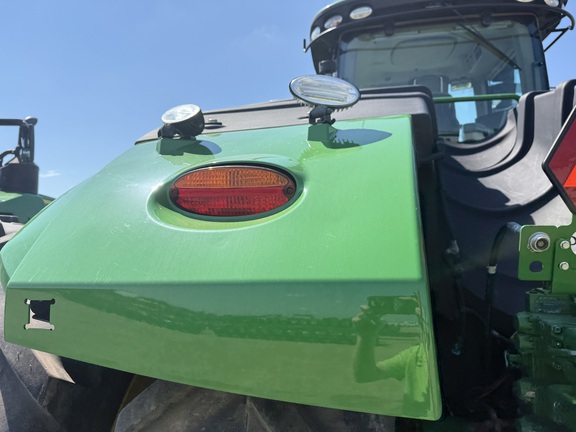 2017 John Deere 9570R Tractor 4WD