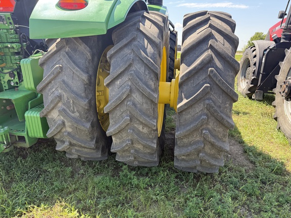 2017 John Deere 9570R Tractor 4WD