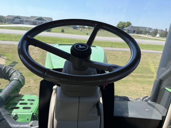 2017 John Deere 9570R Tractor 4WD