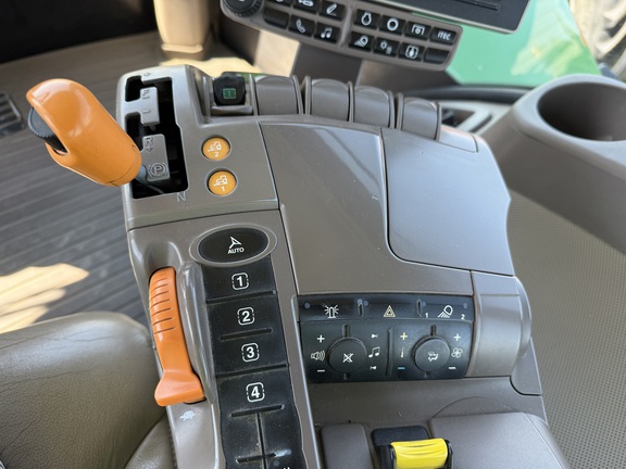 2017 John Deere 9570R Tractor 4WD