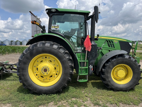 2022 John Deere 6195R Tractor