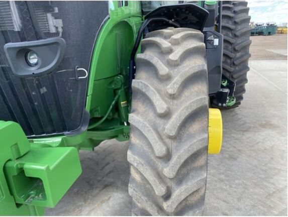 2020 John Deere 7R 330 Tractor