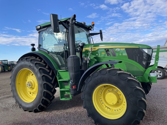 2014 John Deere 6R 155 Tractor