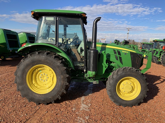 2023 John Deere 5090E Tractor