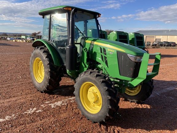 2023 John Deere 5090E Tractor