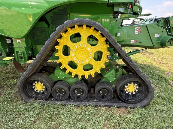 2023 John Deere S780 Combine