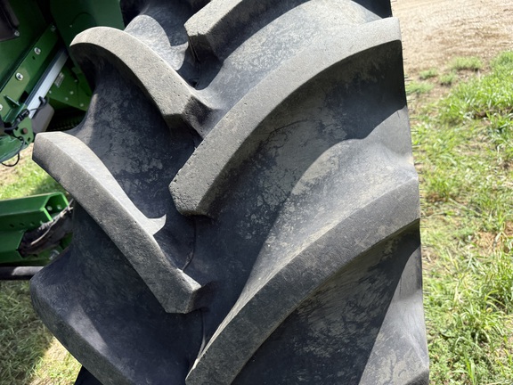 2023 John Deere S780 Combine