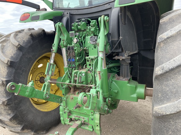 2016 John Deere 6175R Tractor