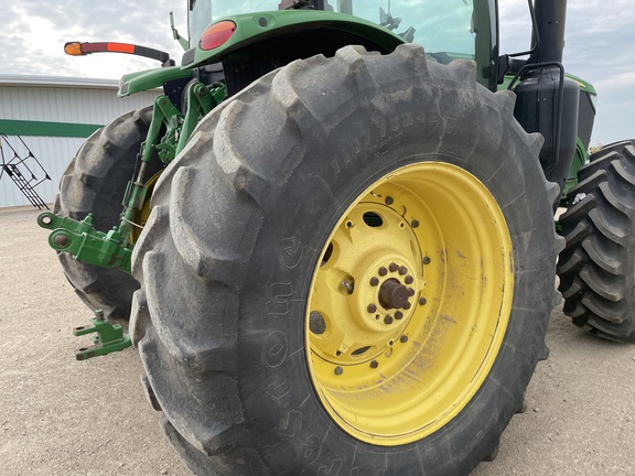 2016 John Deere 6175R Tractor