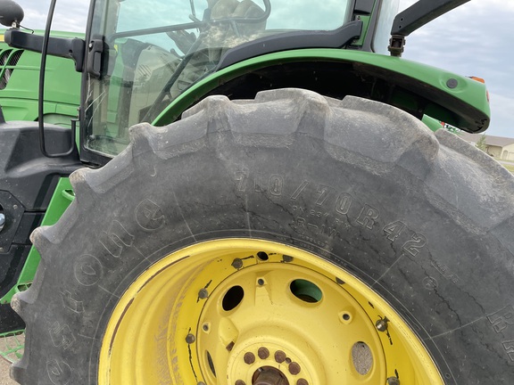 2016 John Deere 6175R Tractor