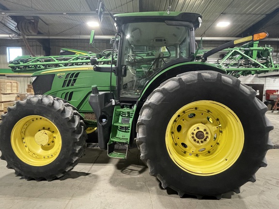 2016 John Deere 6175R Tractor