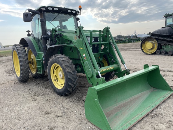 2014 John Deere 6125R Tractor