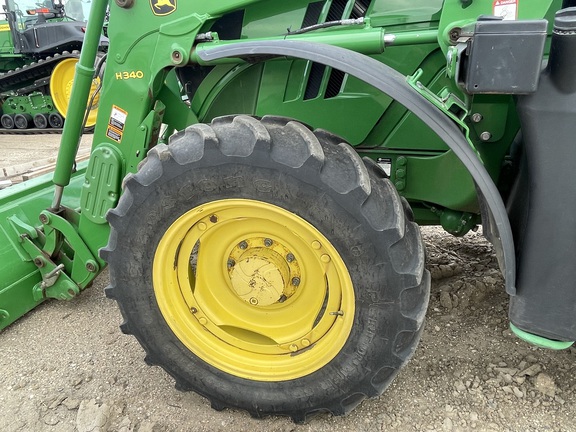 2014 John Deere 6125R Tractor