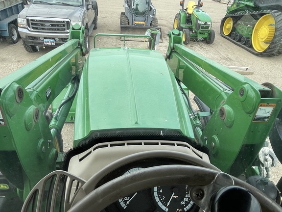 2014 John Deere 6125R Tractor