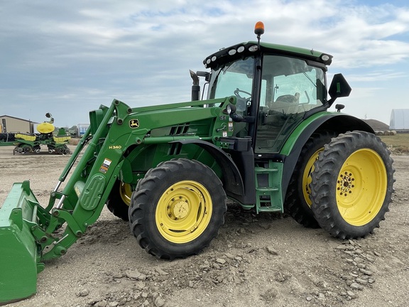 2014 John Deere 6125R Tractor