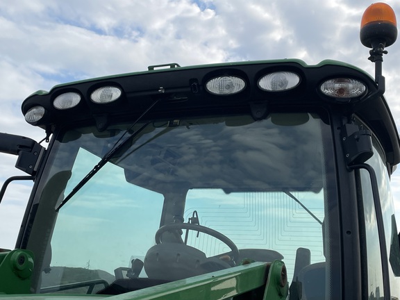 2014 John Deere 6125R Tractor