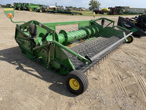 2018 John Deere 615P Header Combine