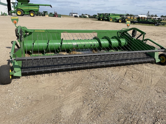 2018 John Deere 615P Header Combine