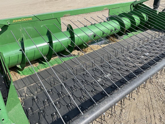 2018 John Deere 615P Header Combine