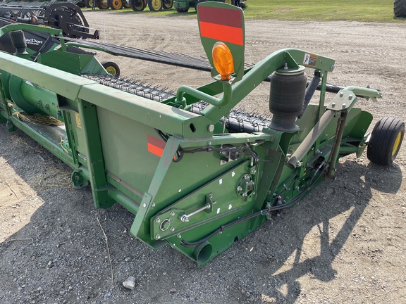 2018 John Deere 615P Header Combine