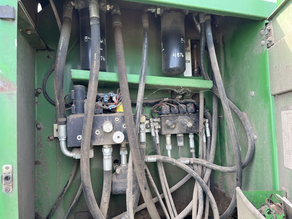 2003 John Deere 4895 Windrower