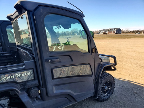 2020 John Deere XUV 835M ATV