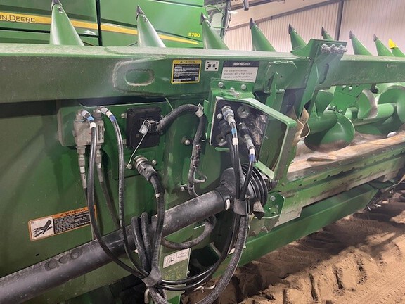 2023 John Deere C12R Header Corn Head