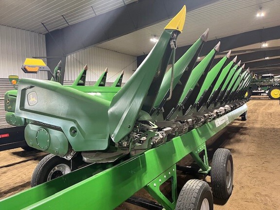 2021 John Deere C12R Header Corn Head