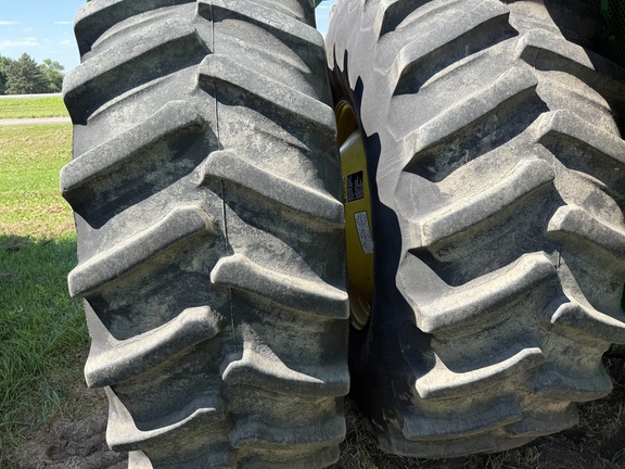 2017 John Deere S680 Combine