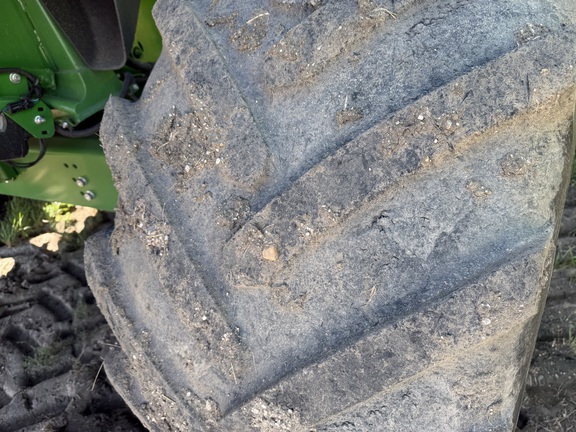 2017 John Deere S680 Combine