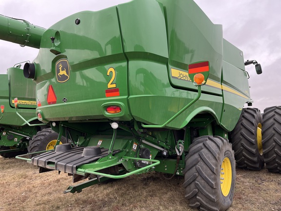 2021 John Deere S780 Combine