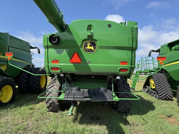 2021 John Deere S780 Combine