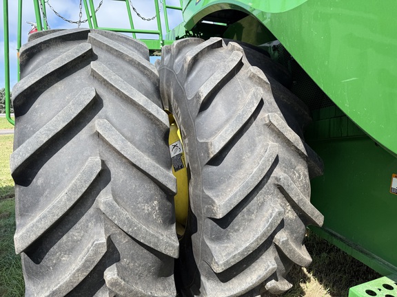 2021 John Deere S780 Combine