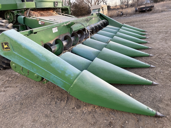 1994 John Deere 893 Header Corn Head