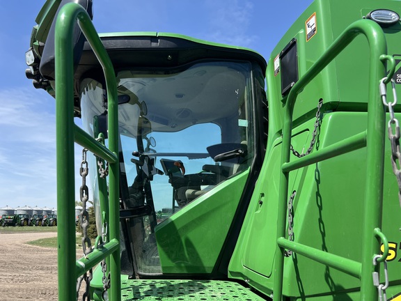 2022 John Deere S780 Combine