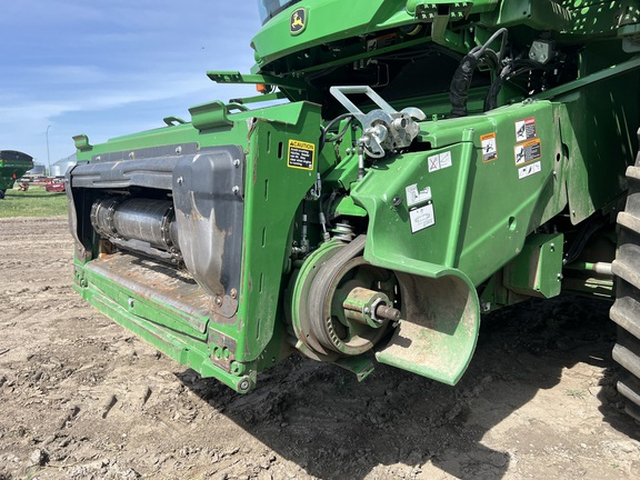 2022 John Deere S780 Combine