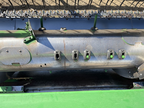 2010 John Deere 635F Header Combine