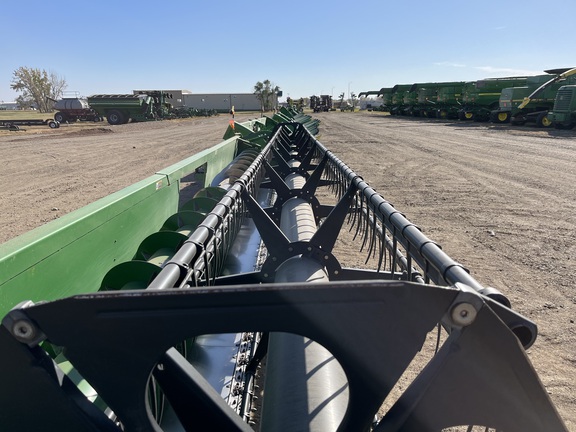 2010 John Deere 635F Header Combine