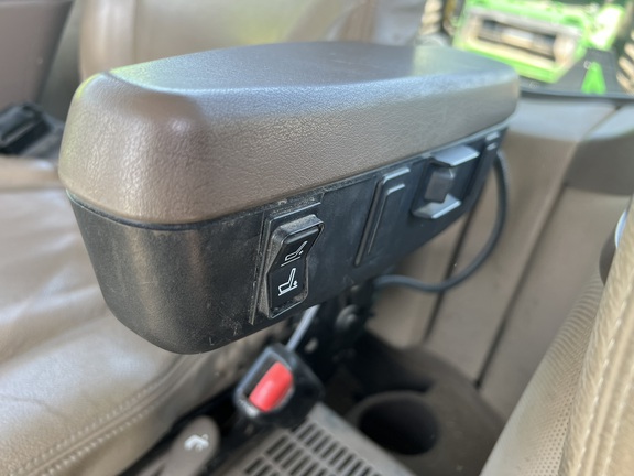 2018 John Deere 9570RX Tractor Rubber Track
