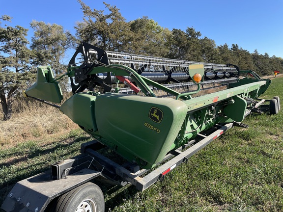 2015 John Deere 635FD Header Combine