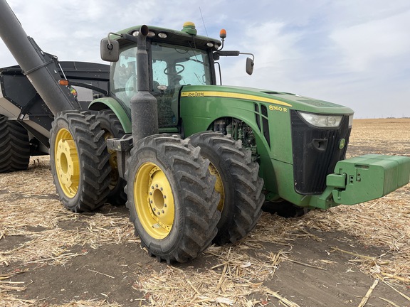 2012 John Deere 8360R Tractor