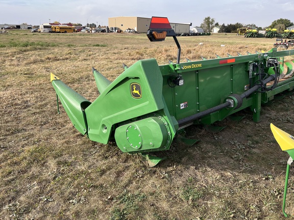 2023 John Deere C12R Header Corn Head