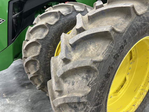 2023 John Deere 8R 340 Tractor