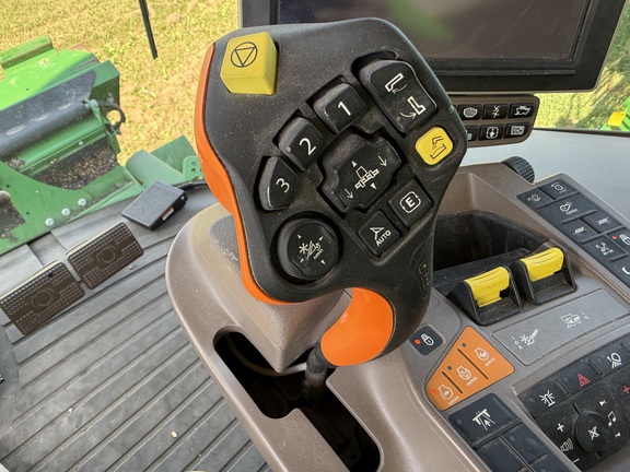 2021 John Deere S780 Combine