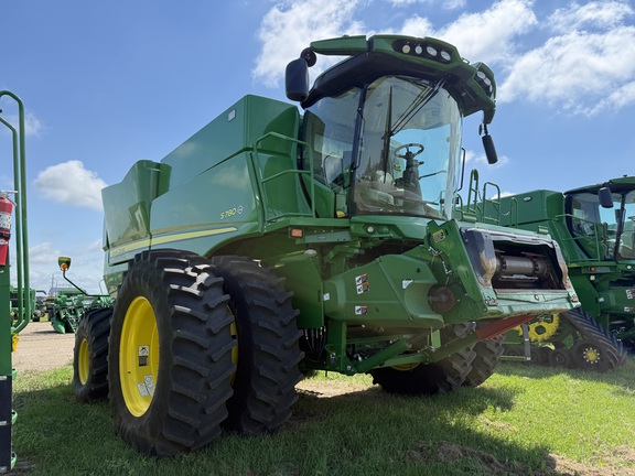 2021 John Deere S780 Combine